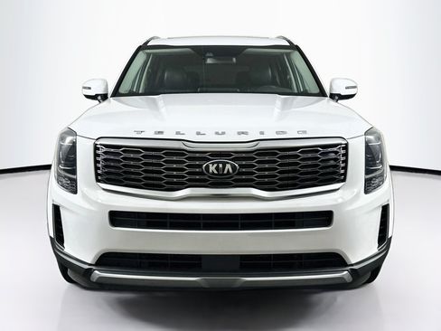 Used 2021 Kia Telluride S FWD image 2