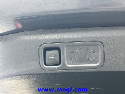 Used 2024 Ford Expedition Max Limited image 29