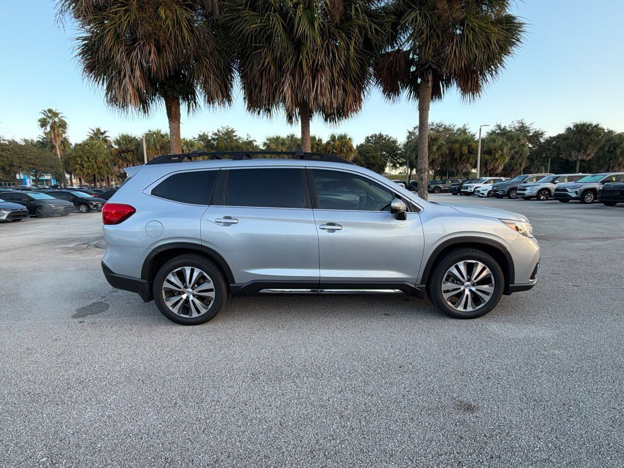 Used 2019 Subaru Ascent Limited w/ Popular Package #2A AWD/4WD image 4