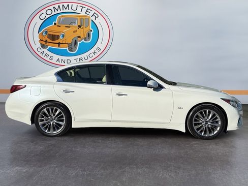 Used 2019 INFINITI Q50 Luxe w/ Essential Package (3.0T Luxe) image 6