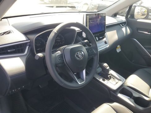 New 2026 Toyota Corolla Cross XLE FWD image 9