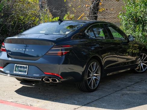 Used 2023 Genesis G70 2.0T image 10