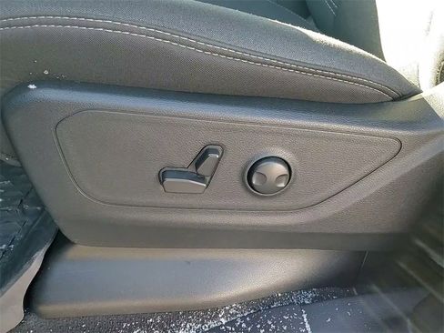 Used 2025 RAM 1500 Big Horn image 27