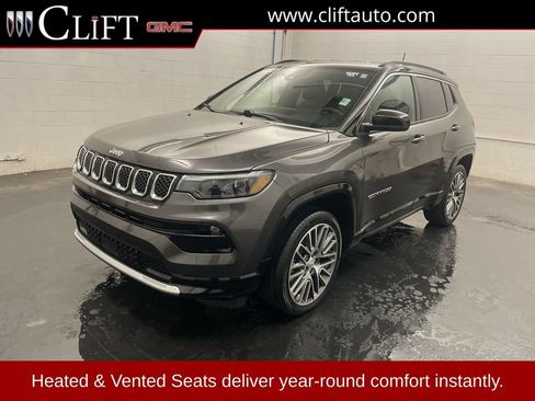Used 2023 Jeep Compass Limited w/ Elite Group AWD/4WD image 1