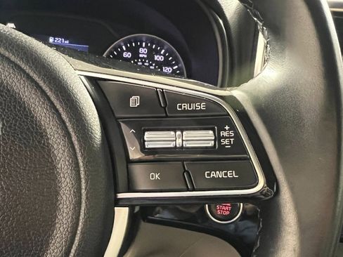 Used 2021 Kia Sportage EX image 30