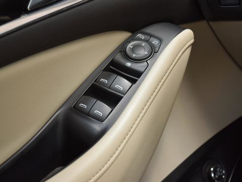 Used 2020 Buick Enclave Essence w/ Trailering Package, 5000 lbs. FWD image 19