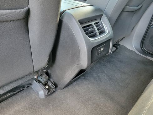 Certified 2019 Chevrolet Blazer LT AWD/4WD image 29