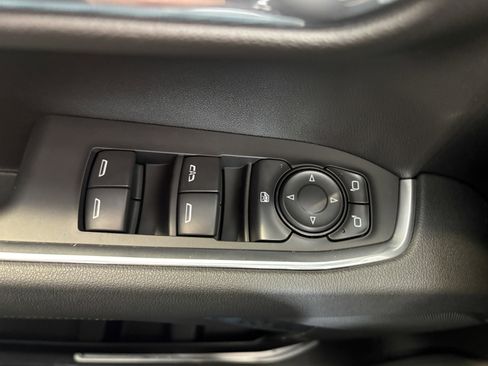 New 2026 Chevrolet Silverado 1500 LT AWD/4WD image 9