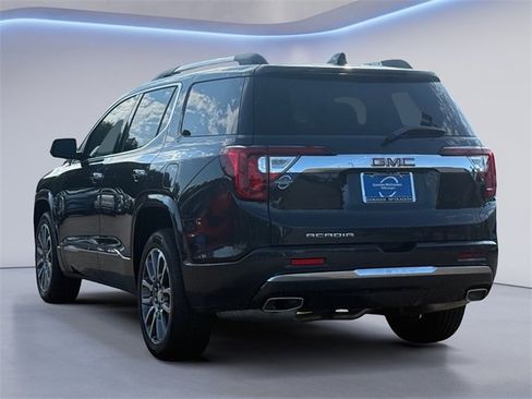 Used 2021 GMC Acadia Denali w/ Denali Technology Package image 6