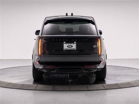 Used 2023 Land Rover Range Rover SE AWD/4WD image 4