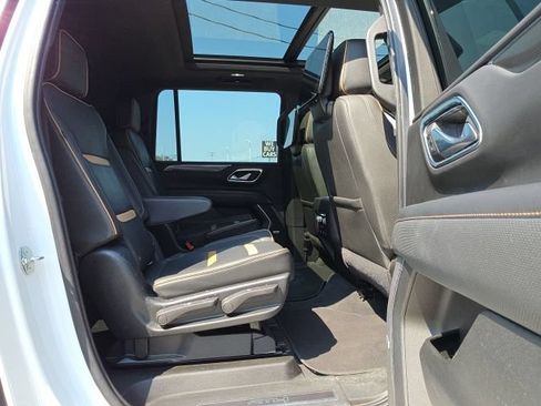 Certified 2021 GMC Yukon XL AT4 w/ Rear Media and Nav Package AWD/4WD image 43