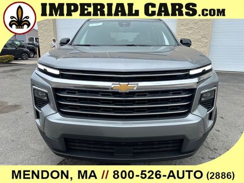 New 2026 Chevrolet Traverse LT w/ Enhanced Driving Package AWD/4WD image 4