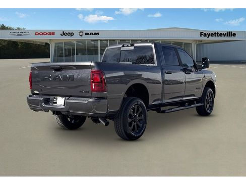New 2026 RAM 2500 Big Horn AWD/4WD image 3