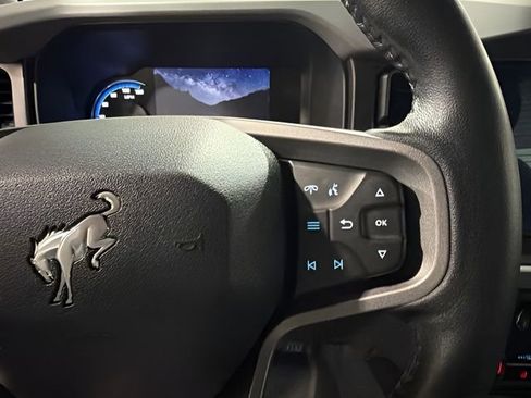 Used 2023 Ford Bronco Everglades AWD/4WD image 17