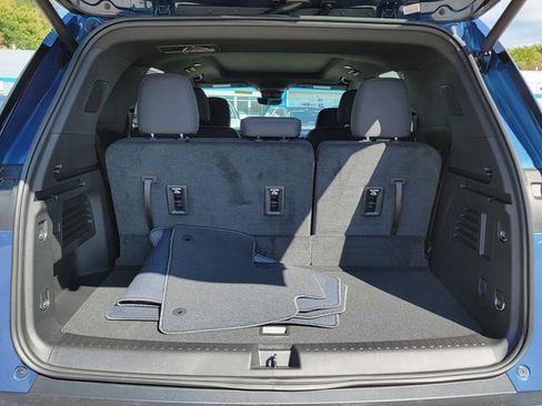New 2026 Chevrolet Traverse LT w/ Sun and Wheel Package image 40