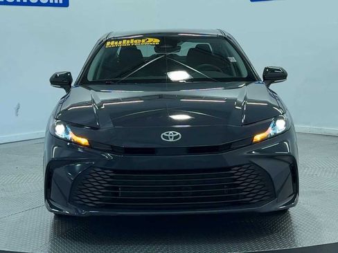 Used 2025 Toyota Camry LE w/ Convenience Package FWD image 3