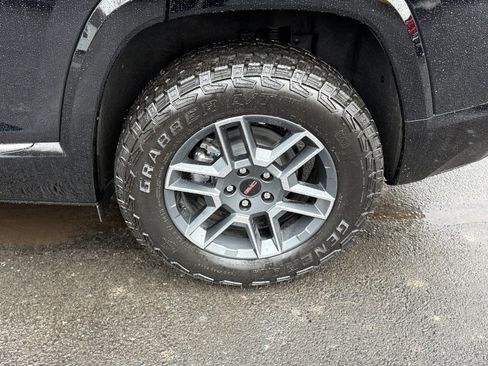 New 2026 GMC Terrain AT4 w/ Convenience Package III image 10