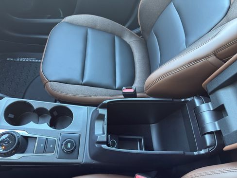 New 2025 Ford Bronco Sport Outer Banks w/ Outer Banks Tech Package+ image 36