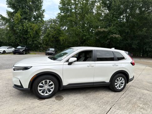 Used 2026 Honda CR-V LX image 5