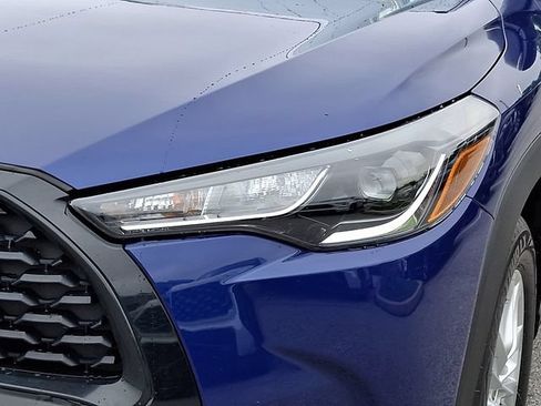 Certified 2025 Toyota Corolla Cross LE w/ Moonroof Package AWD/4WD image 9