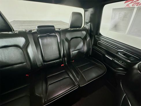 Used 2024 RAM 1500 Laramie image 14
