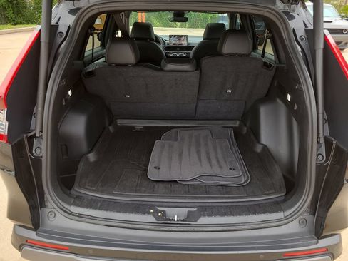 Used 2025 Honda CR-V Sport-L image 8