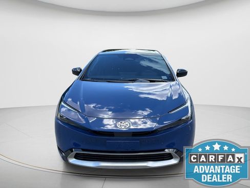 Used 2024 Toyota Prius Prime Premium FWD image 2