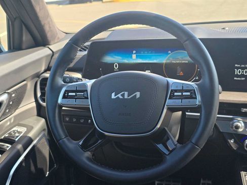 Used 2025 Kia Telluride SX Prestige X-Line AWD/4WD image 19