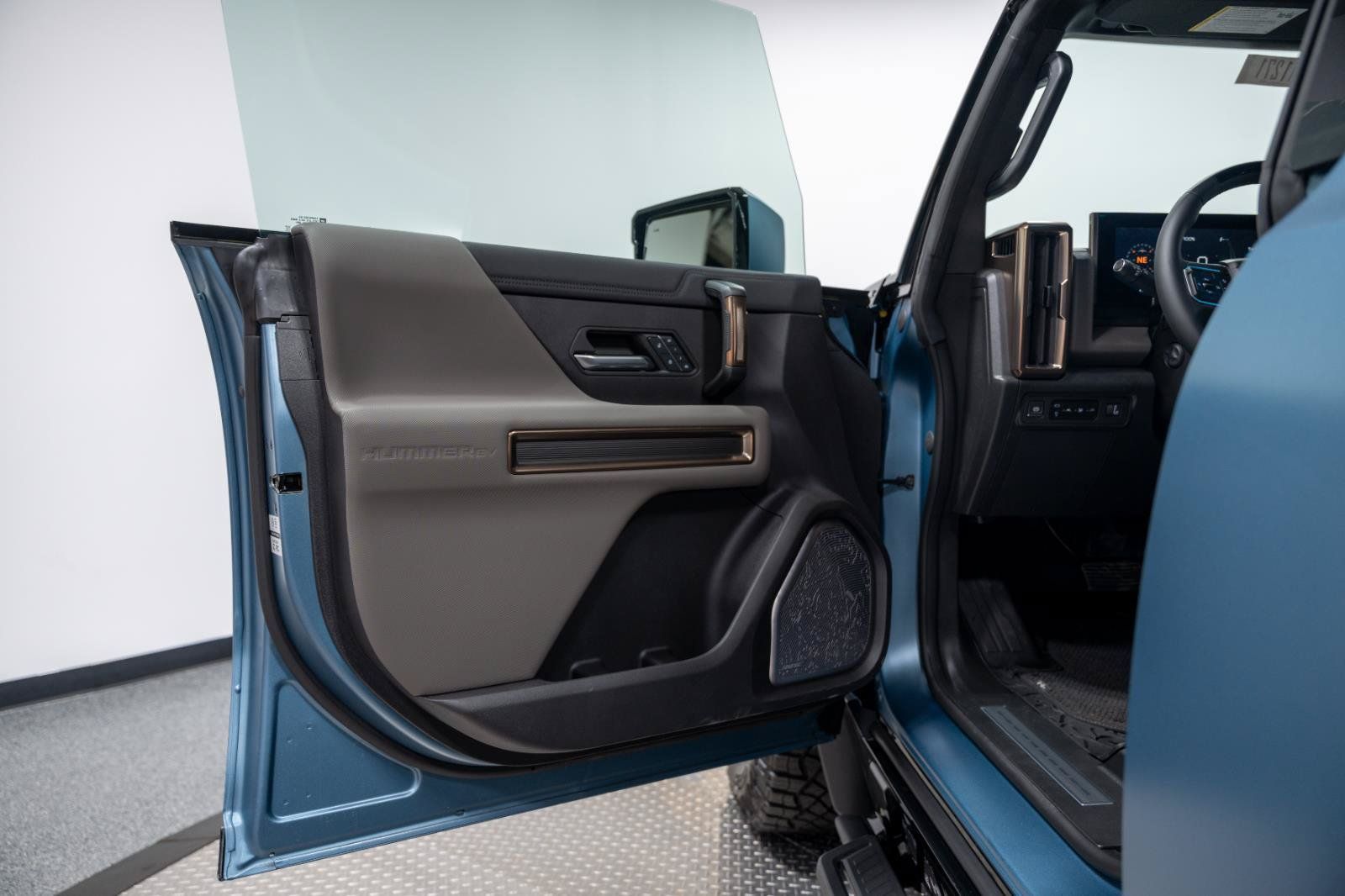 New 2024 GMC Hummer EV 3X w/ Omega Edition AWD/4WD image 23