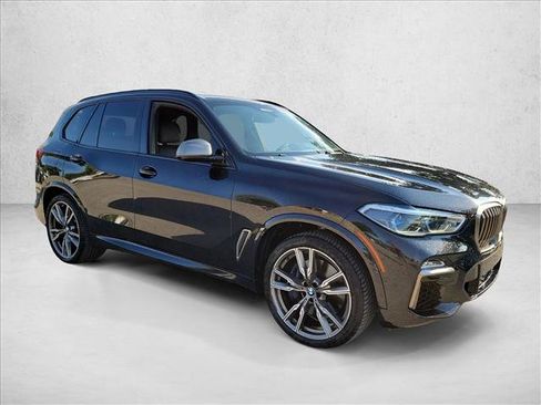 Used 2020 BMW X5 M50i w/ Executive Package AWD/4WD image 3