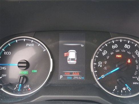 Used 2022 Toyota RAV4 XLE image 20