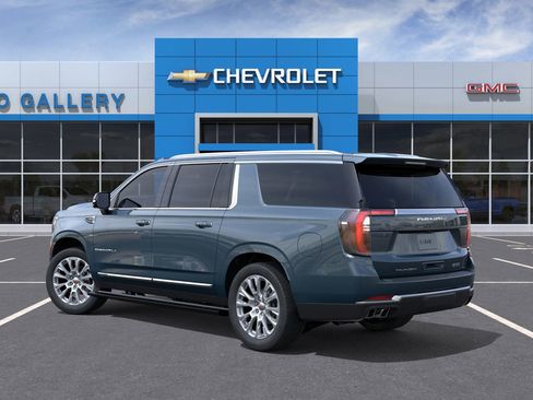 New 2026 GMC Yukon XL Denali w/ Sun & Power Step Package RWD image 3