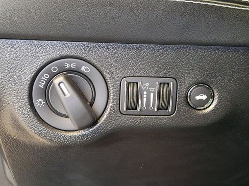 Used 2022 Dodge Challenger SRT Hellcat Redeye image 21