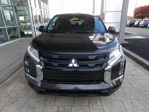 New 2025 Mitsubishi Outlander Sport LE image 2