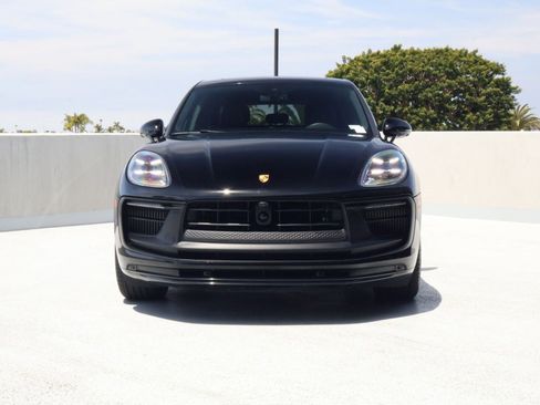Certified 2023 Porsche Macan GTS w/ Premium Package Plus AWD/4WD image 6