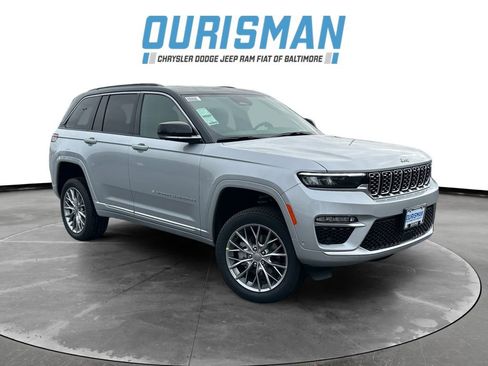 New 2025 Jeep Grand Cherokee Summit image 1