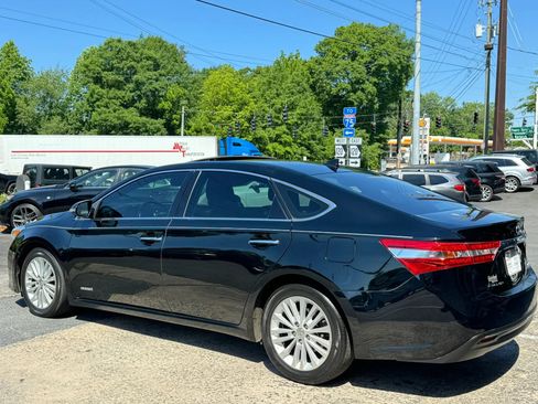 Used 2014 Toyota Avalon Limited FWD image 5