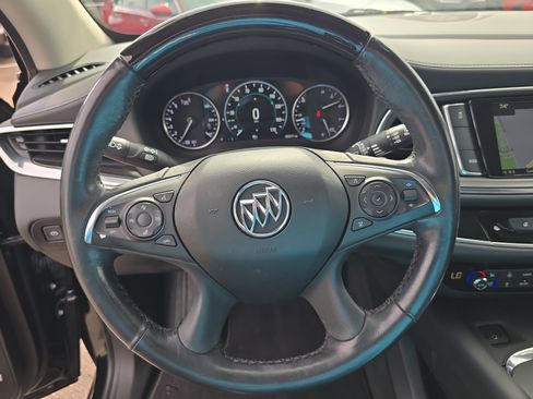 Used 2019 Buick Enclave Avenir w/ Avenir Technology Package image 34