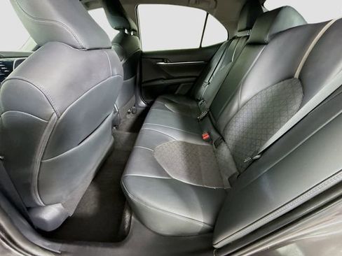 Certified 2018 Toyota Camry XSE FWD image 23