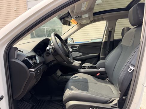 Used 2025 Acura RDX SH-AWD w/ Technology Package image 15