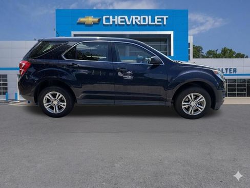 Used 2017 Chevrolet Equinox LS FWD image 5