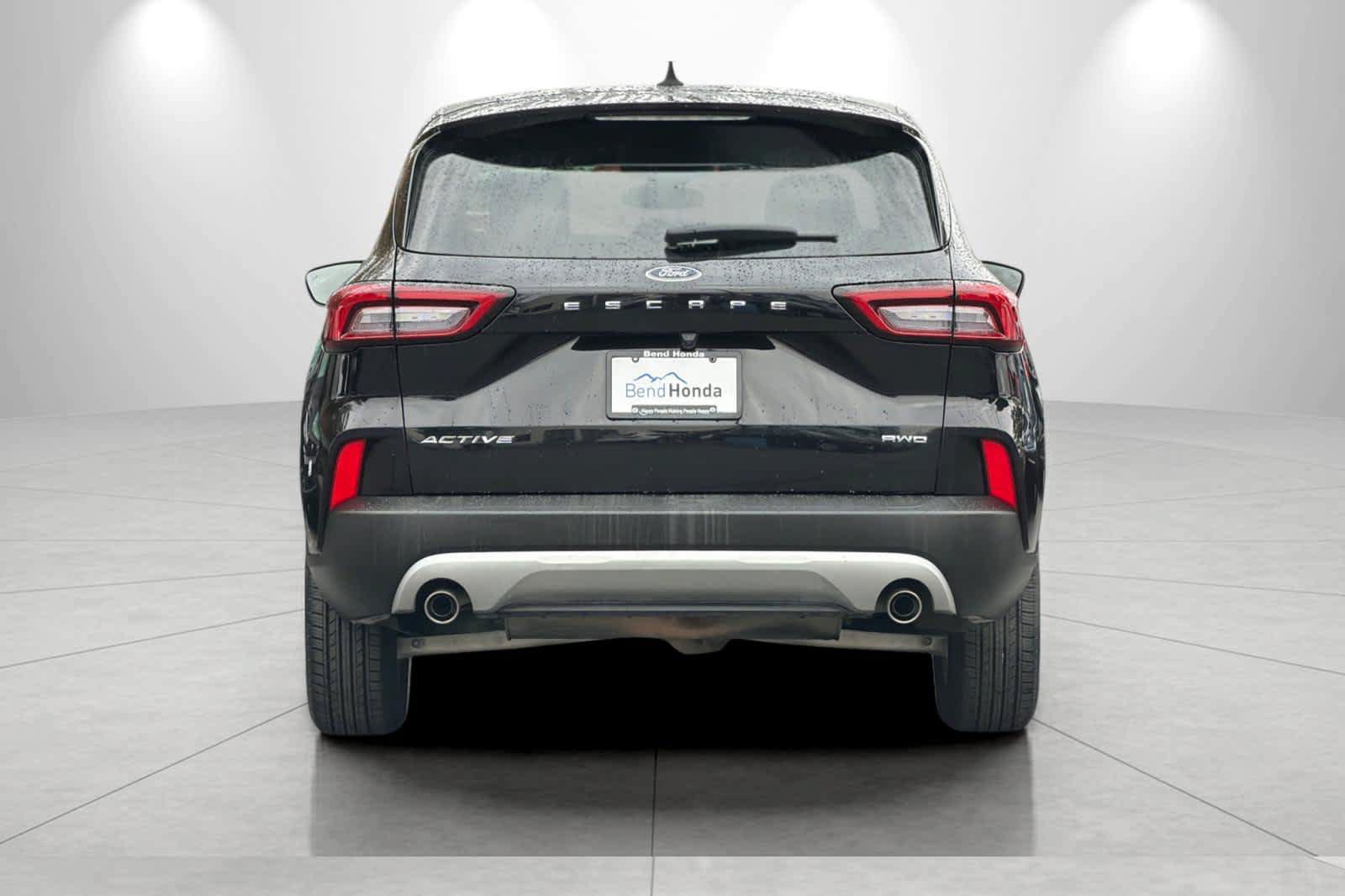 Used 2025 Ford Escape Active AWD/4WD image 7