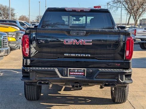 Used 2020 GMC Sierra 1500 AT4 w/ AT4 Premium Package image 5