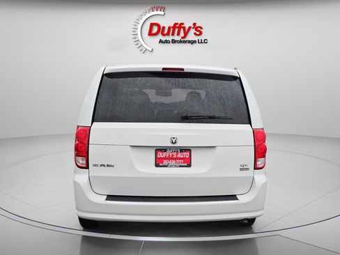 Used 2014 RAM C/V Tradesman image 17