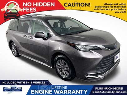 Certified 2021 Toyota Sienna XLE