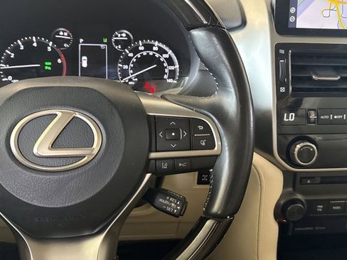 Certified 2023 Lexus GX 460 Premium w/ Premium Plus Package AWD/4WD image 16