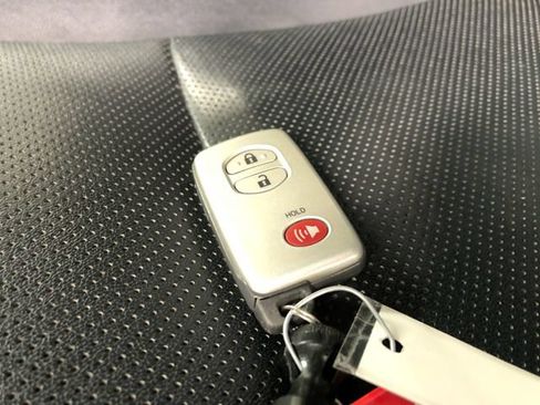 Used 2019 Toyota 4Runner Limited AWD/4WD image 31