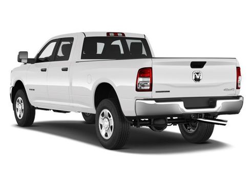 Used 2024 RAM 2500 Big Horn AWD/4WD image 2