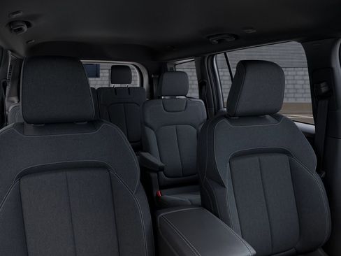 New 2026 Jeep Grand Cherokee L Laredo AWD/4WD image 26