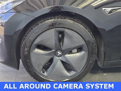 Used 2018 Tesla Model 3 Long Range image 4